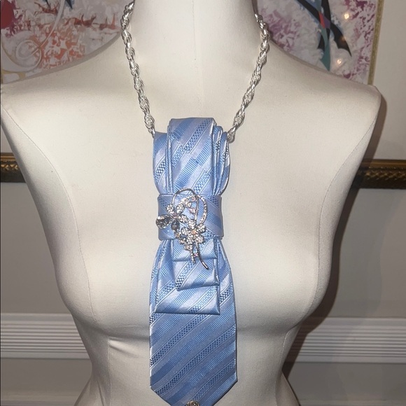 Colorful New Inventory Announcement Sign - Picture 7 of 17